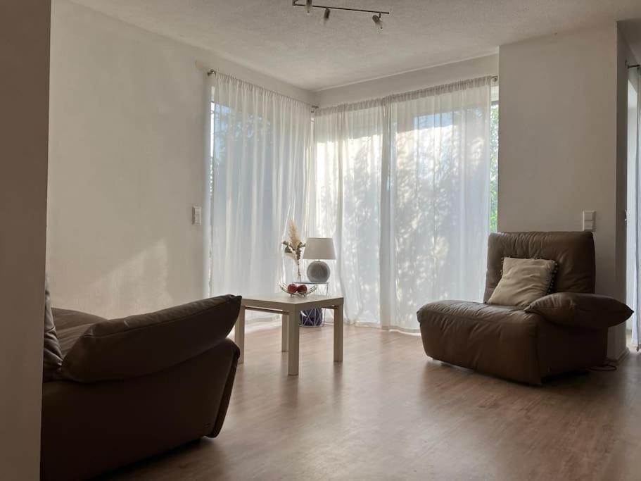 Helle & Ruhige Wohnung In Neu-Ulm Esterno foto